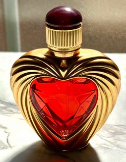 Victoria's Secret Rapture Cologne Perfume Spray 1.7 Oz Heart Shaped Bottle. Vintage