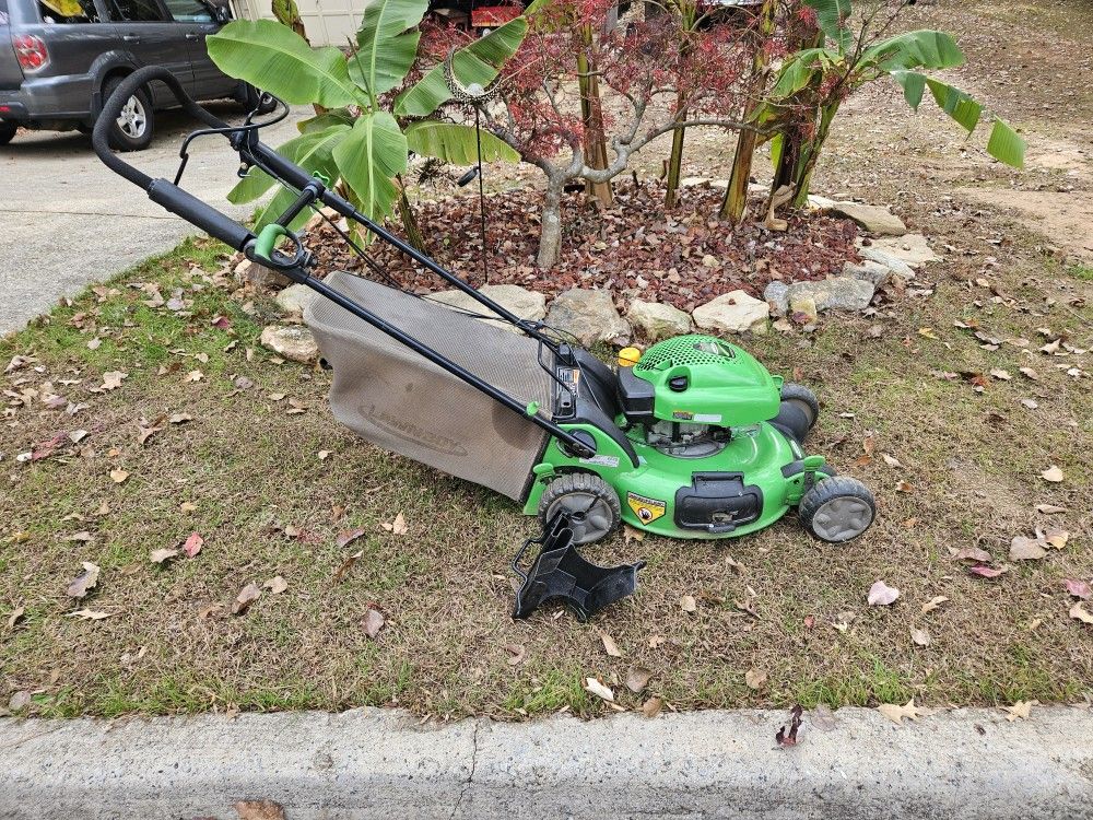 Lawnboy 21" Self-propelled Lawn Mower Just Serviced