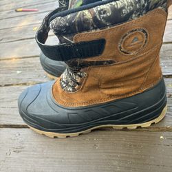 Ozark Trail Snow Boots 