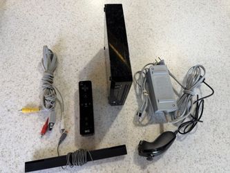 Cheap Nintendo wii  motion plus game system  $80 obo