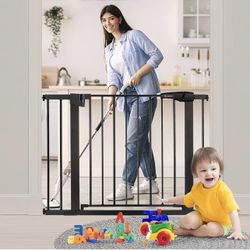 Dog Gate Auto Close Safety Gate, 27.5 to 40.4inch Extra Wide Pet Gate