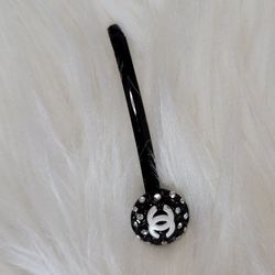 Hair Clip For Hsir Luxury Brand Black And White Logo New