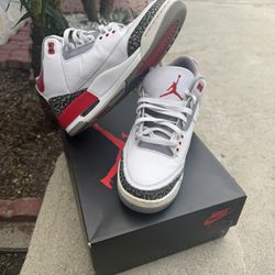 Air Jordan 3 Fire Red Size 10 Men’s