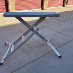 Adjustable step platform