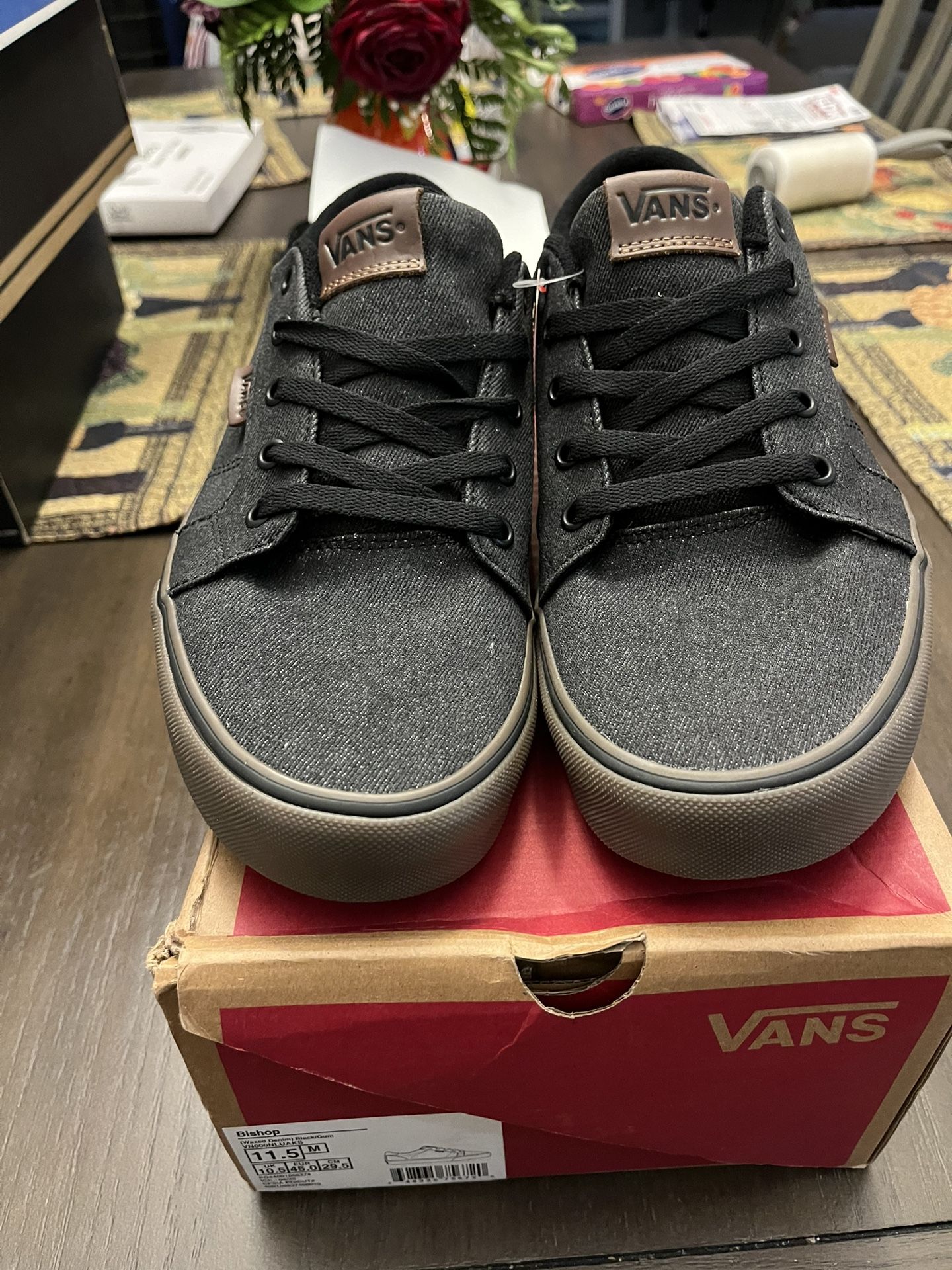 Vans Bishop Blk/ Gum Size 11.5