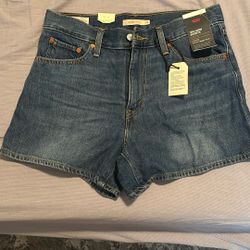 Levis Shorts Brand New