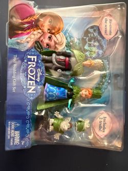 Frozen mini figures  3+