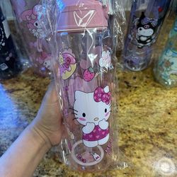 Hello kitty water bottle