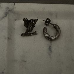 Louis Vuitton Wood Earrings 