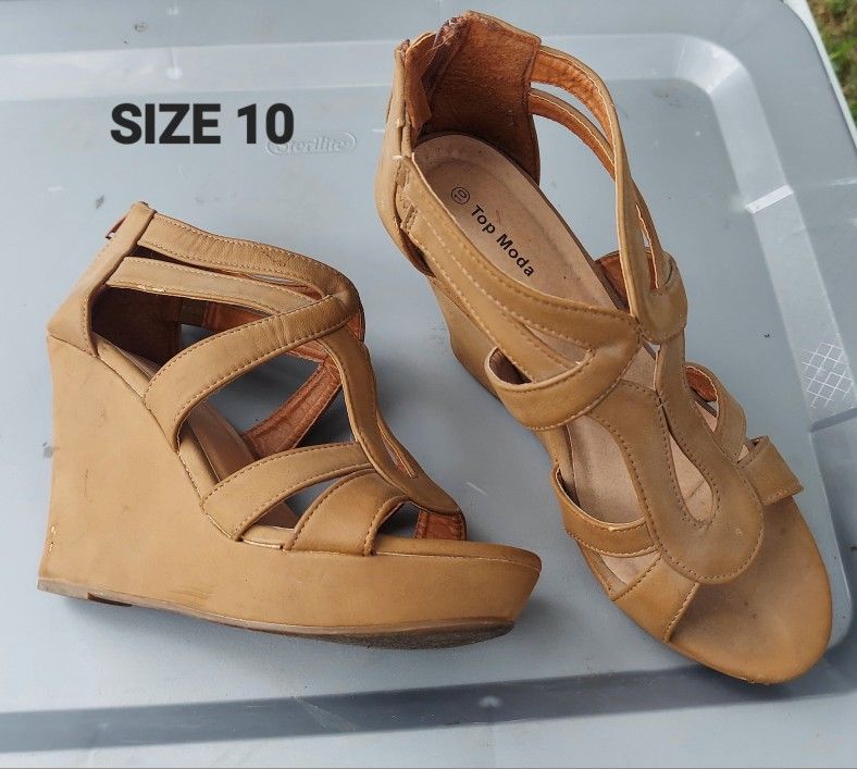 SIZE 10 WOMENS SHOES HEELS (ZAPATOS PARA MUJER TALLA 10)