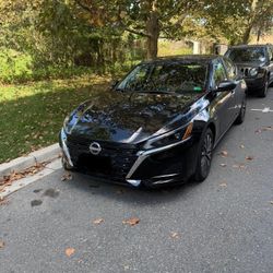 2025 Nissan Altima