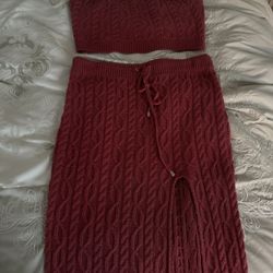Woman’s Skirt Set 
