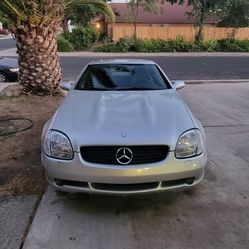 Mercedes Convertible 