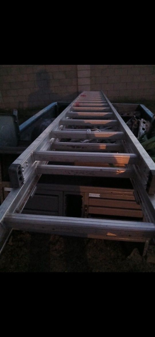 Werner Escalera 24ft De Aluminio 