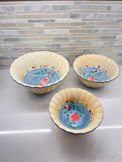 Vintage Style Floral Serving Bowl Set – 3 Pieces
