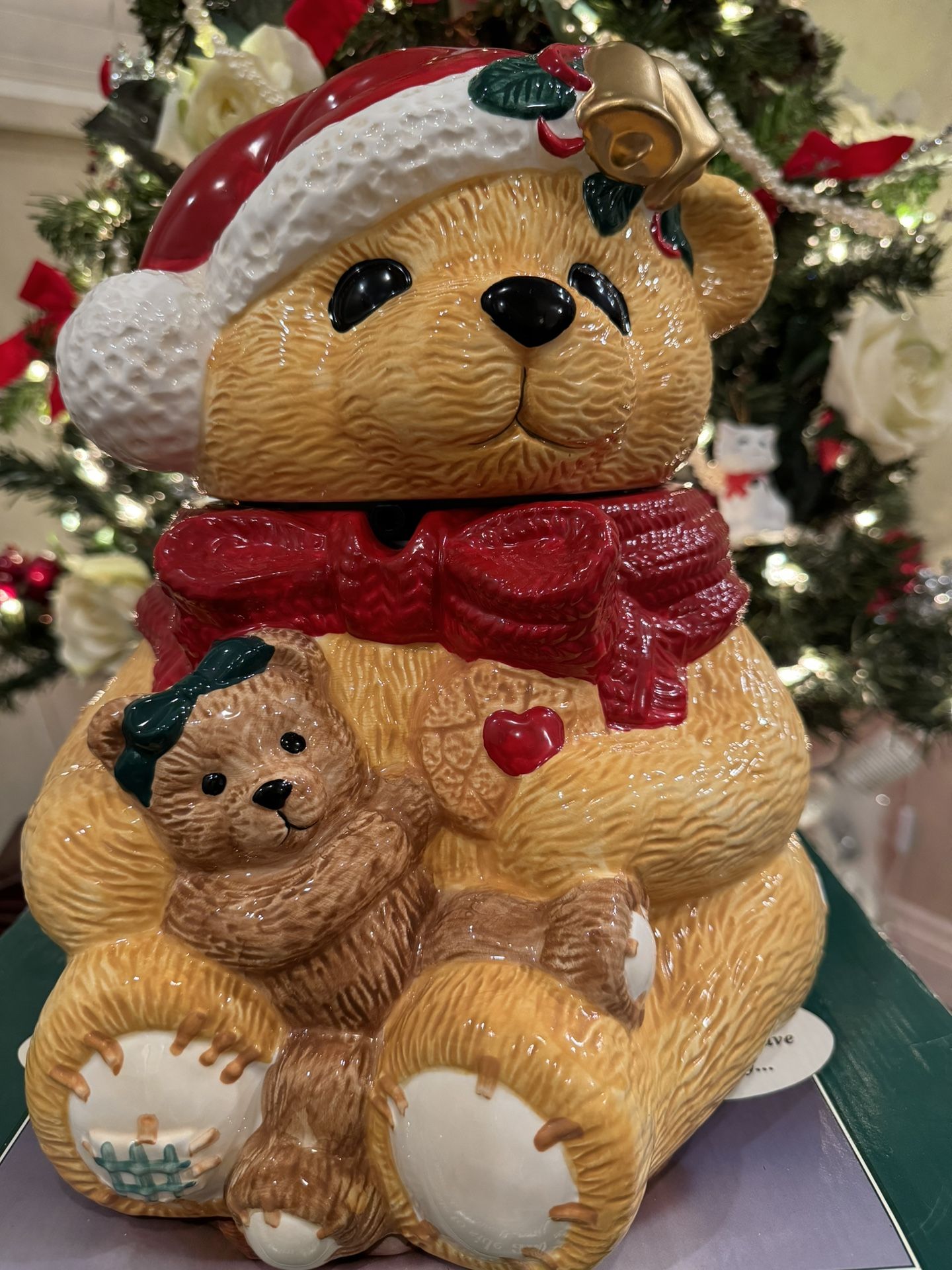 Vintage MR. CHRISTMAS Animated Talking Musical Teddy Bear Cookie Jar