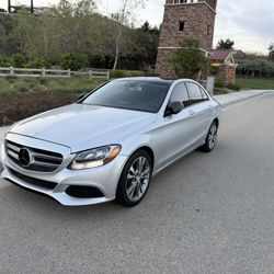 2016 Mercedes-Benz C-Class