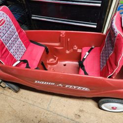 Radio Flyer Wagon