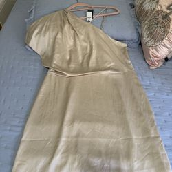 Banana Republic One Showlder Satin Dress Size 14, runs small like a size Large, New Whit Tags