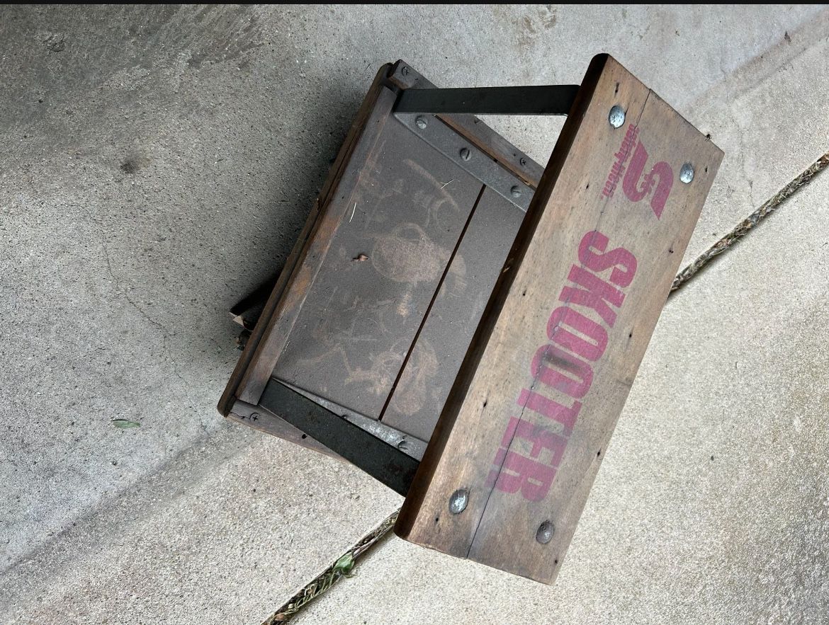 Vintage Mechanics Scooter