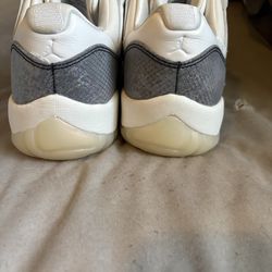 Jordan 11 low retro  cny