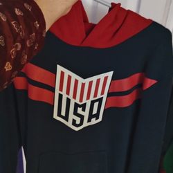 HUGE Jacket/Hoodie Sale (Medium)