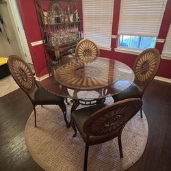 Dining set with Hutch