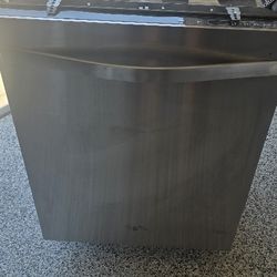 Whirlpool Dishwasher