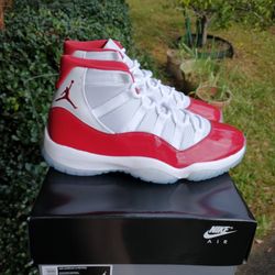 New Air Jordan 11 Retro Cherry Men Size 10