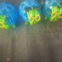 Disneyland Parade Lighting Water Cup . Includes Batteries 