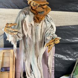 Rare Vintage Glow In The Dark Disney Hatbox Ghost Hanging Prop
