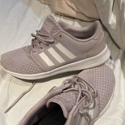 Adidas Cloudfoam