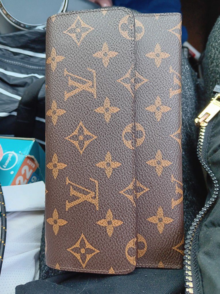 Louis Vuitton Wallet Never Used 2018