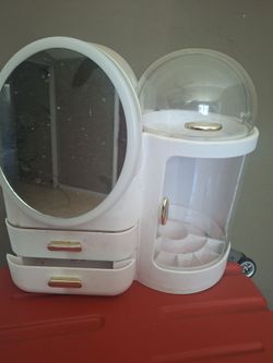 Jewelry box