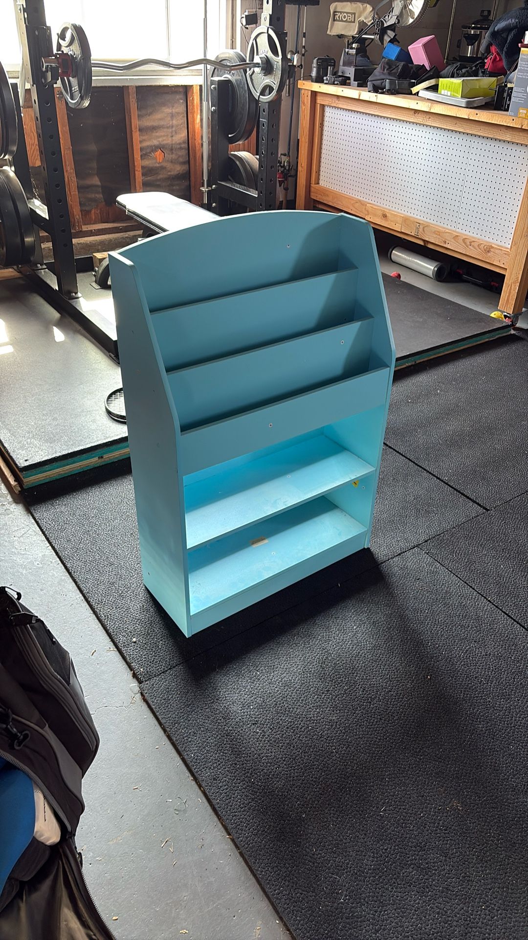 Kids Bookshelf