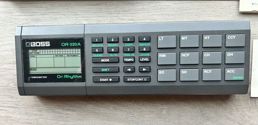 Boss DR-220A - Dr. Rhythm Drum Machine