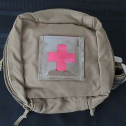 MOJO / LBT Medical /  Coyote Tan accessory for backpack