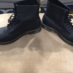 Dr. Martens, 1460