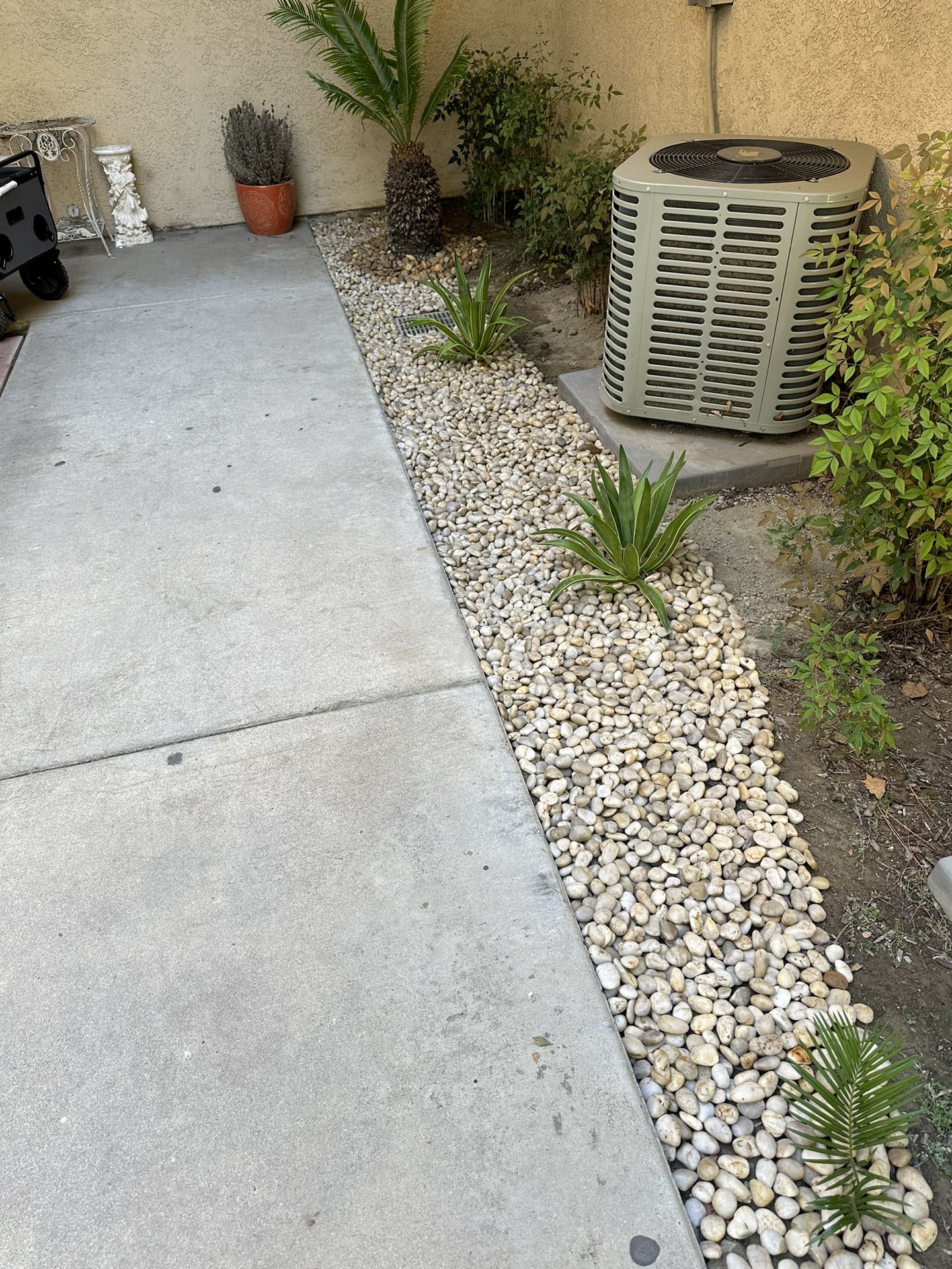 Rock Installation Lawn & Garden