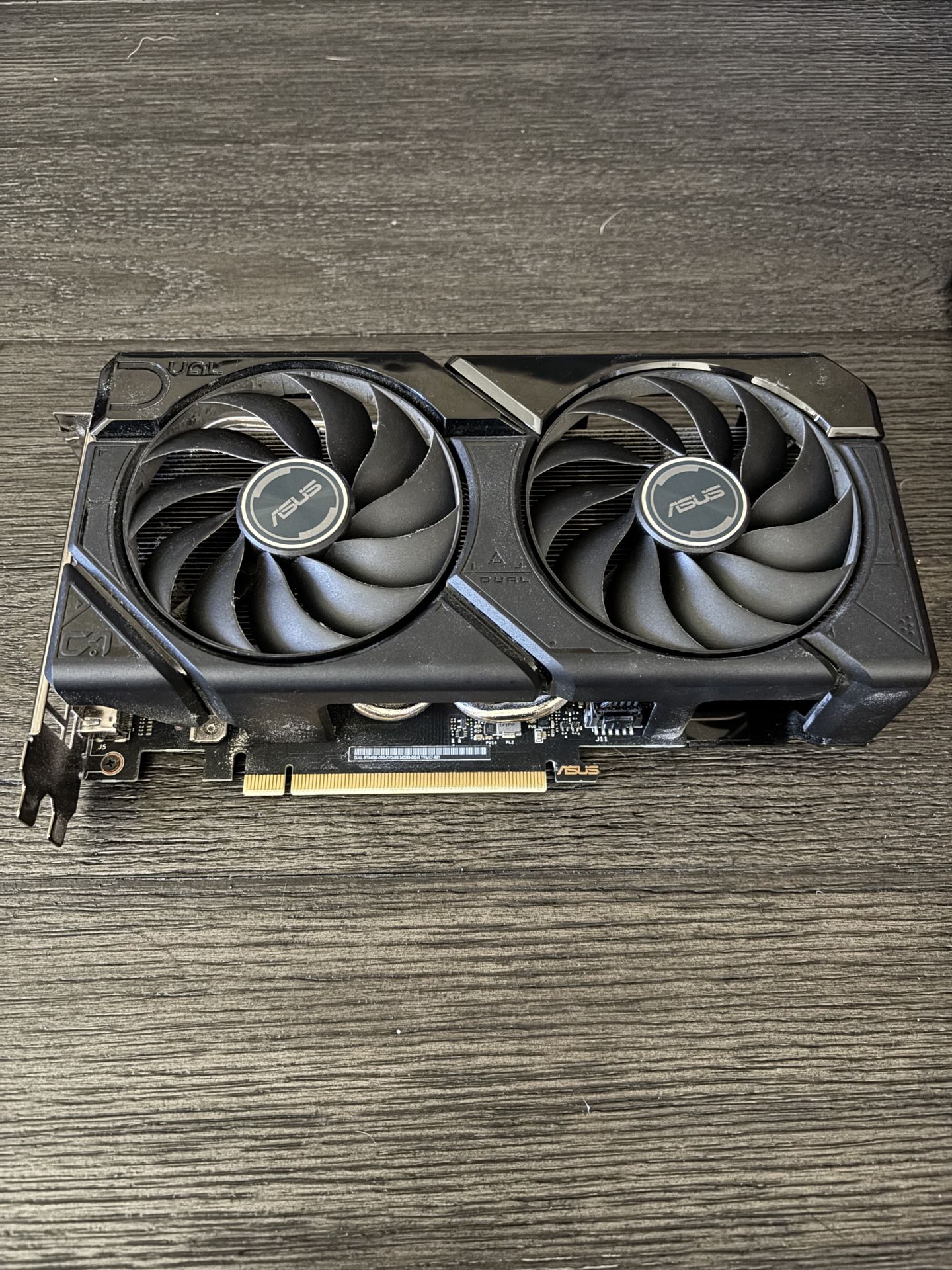 Asus DUAL-RTX4060-08G-EVO 8gb 4060 Gaming graphics card