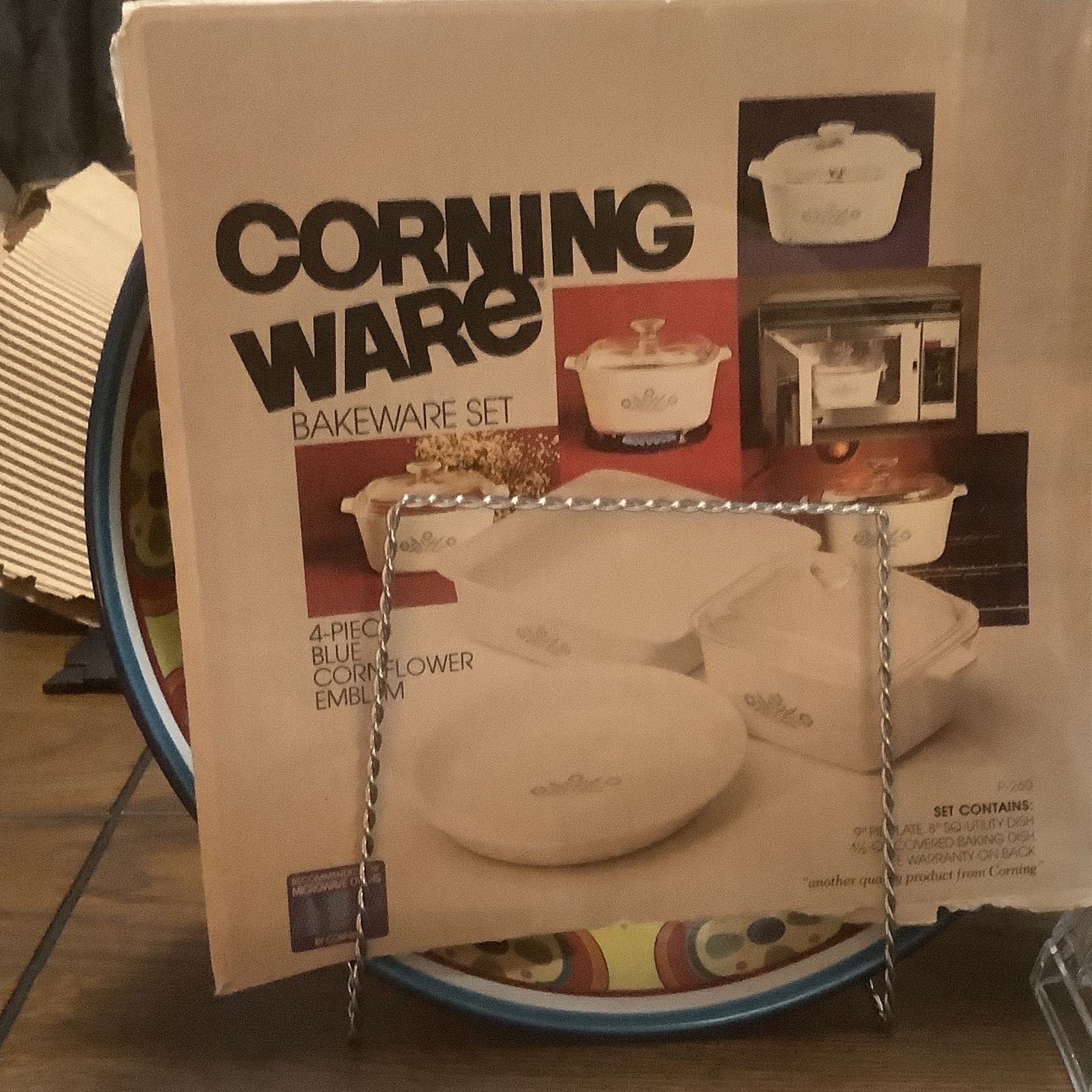 Vintage Corning ware bakeware Set New In The Box