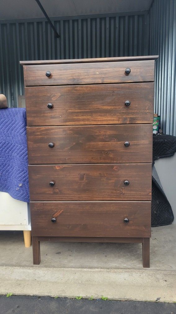 5 Drawer Modern Dark Brown Dresser