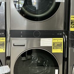 LG WashTower 4.5 Cu.Ft. Front Load Washer 7.4 Cu.Ft. Gas Dryer