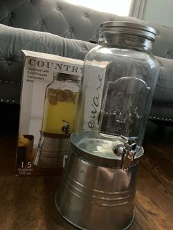 Glass beverage containers