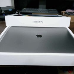 2017 MacBook Pro 15 inch