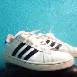 Adidas Shoes Size 9 1/2