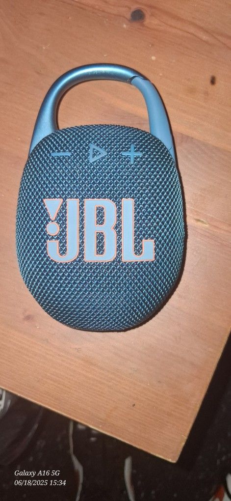 JBL Clip 6 speaker