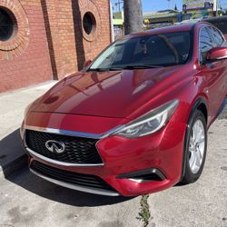 2017 Infiniti Qx30