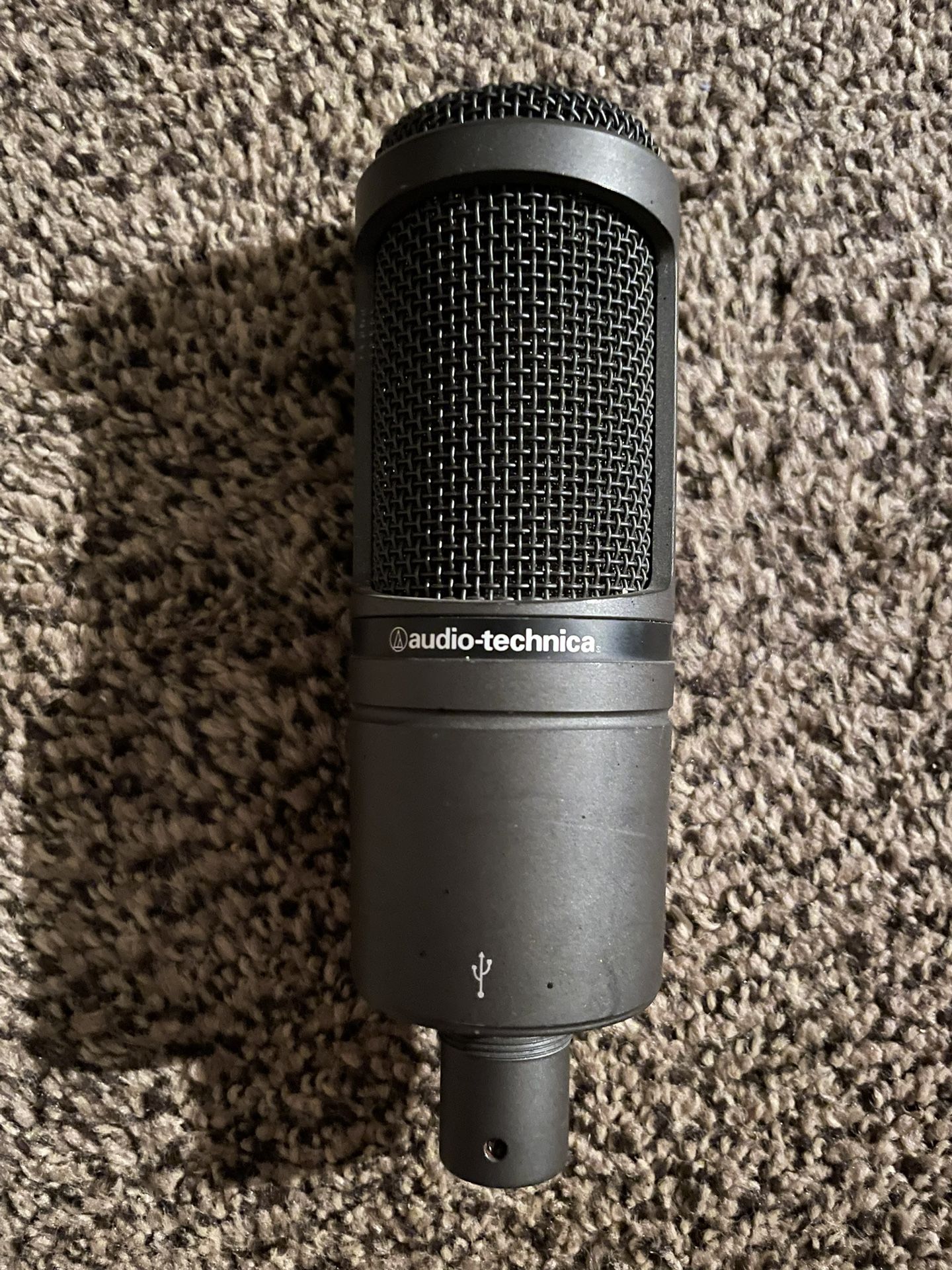 Microphone 