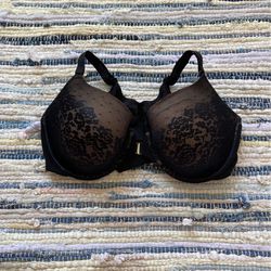 32D soma Posture Bra Lace Nude Front Closure Racer back for Sale in Walnut,  CA - OfferUp